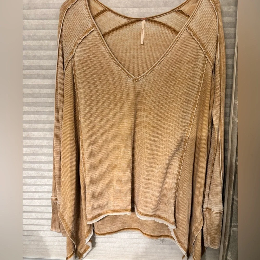 Free People Brown Long Sleeve V-Neck Top size small